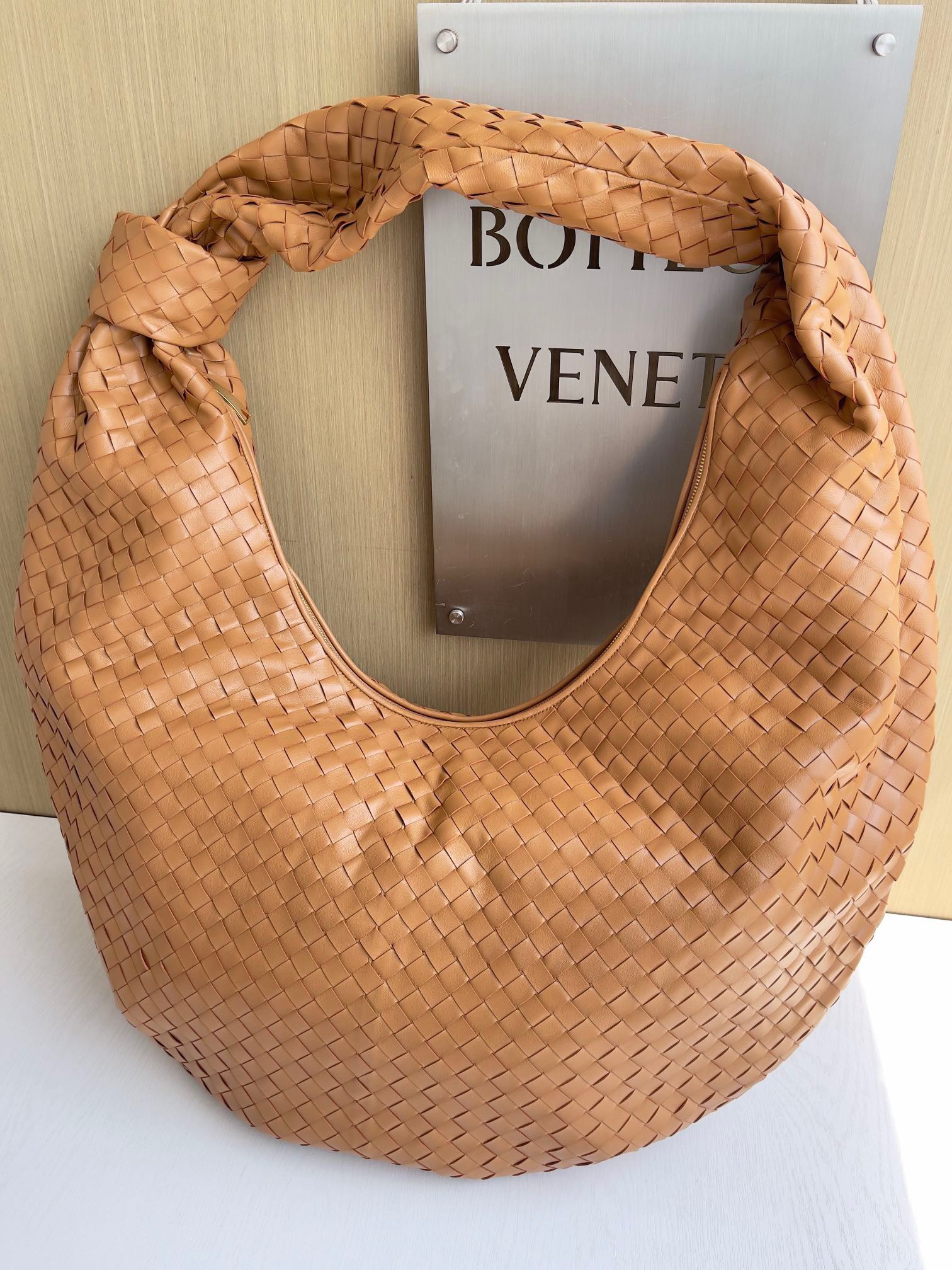 보테가베네타 Bottega Veneta Jodie 탑 핸들백 618468