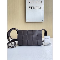 보테가베네타 Bottega Veneta Cassette 크로스 백 708768