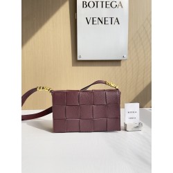 보테가베네타 Bottega Veneta 크로스 백 666870