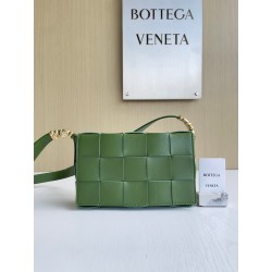 보테가베네타 Bottega Veneta 크로스 백 666870