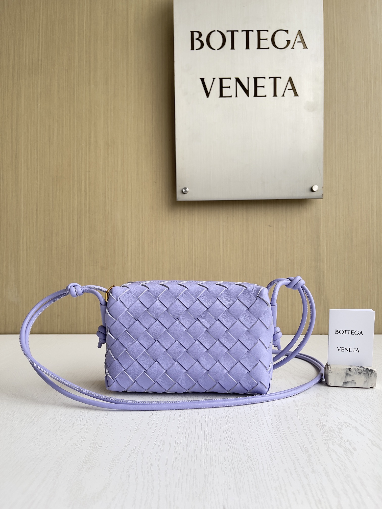 보테가베네타 Bottega Veneta MINI Loop 크로스 백 723547