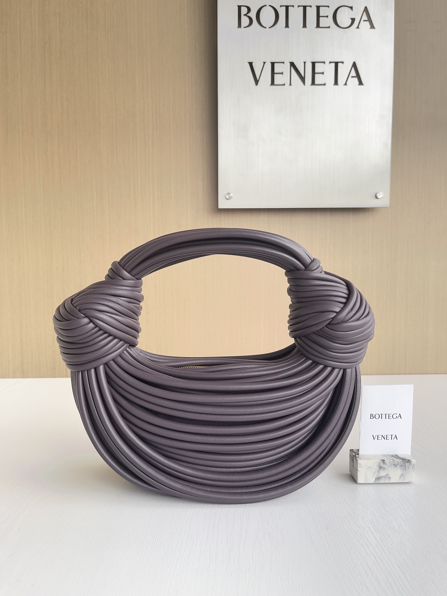 보테가베네타 Bottega Veneta 토트 백 680934