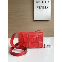 보테가베네타 Bottega Veneta Cassette 크로스 백 667298