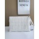 보테가베네타 Bottega Veneta Cassette 클러치 649616