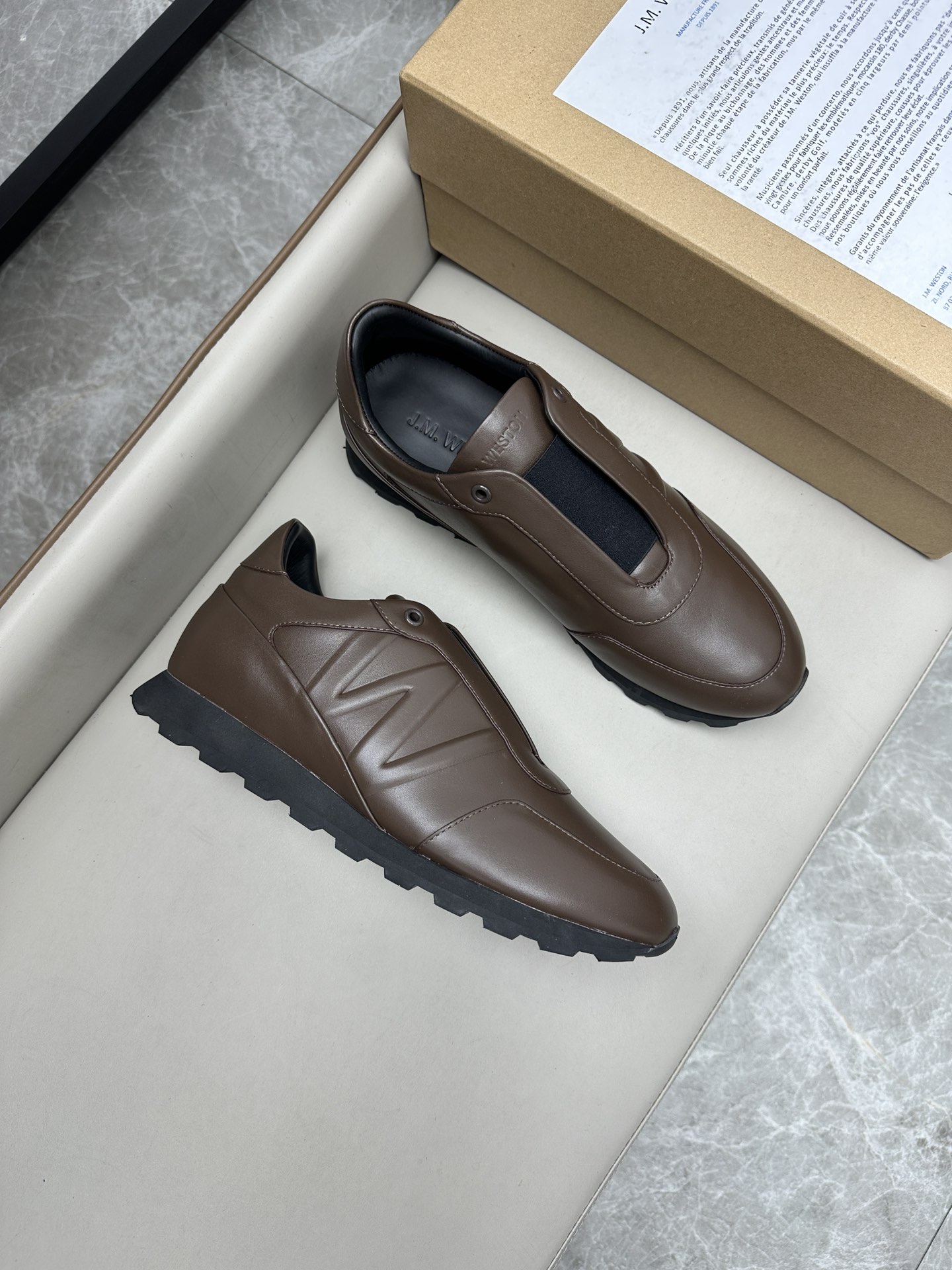 J.M.WESTON 스니커즈