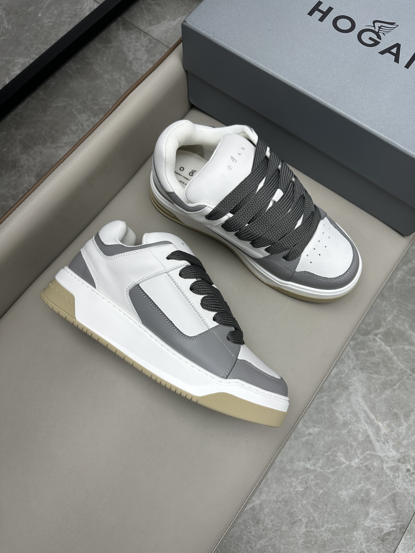 호간 Hogan 스니커즈