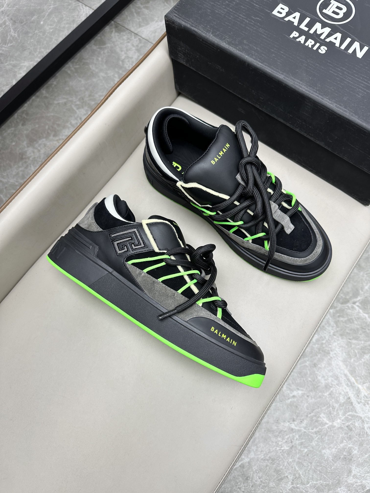 발망 Balmain 스니커즈