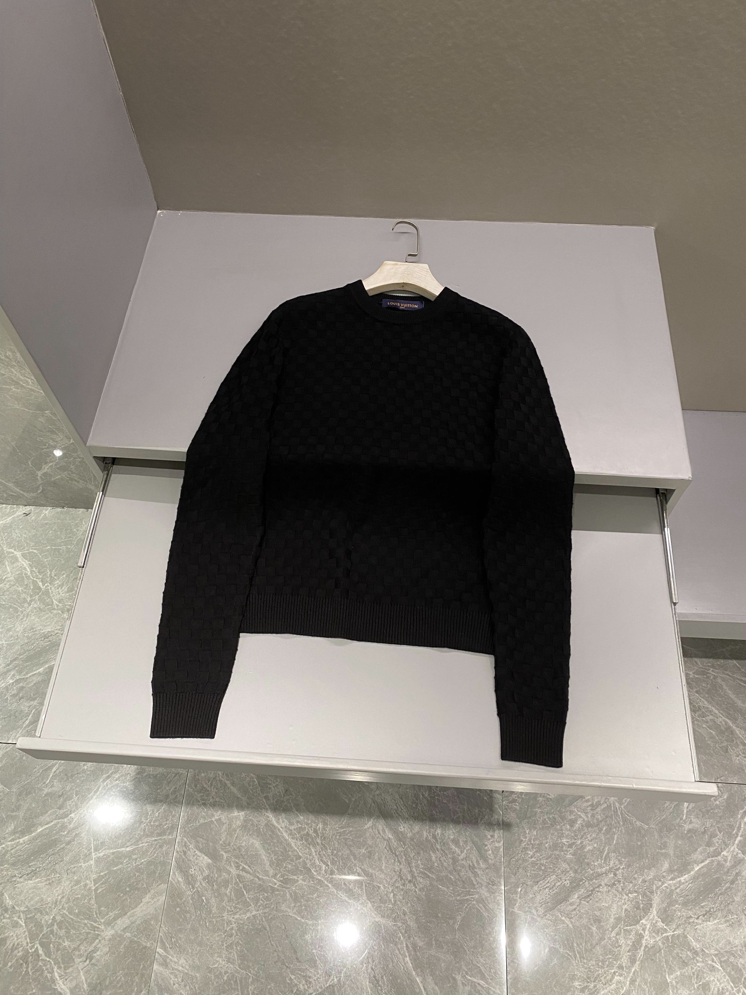 루이비통 Louis Vuitton 스웨터