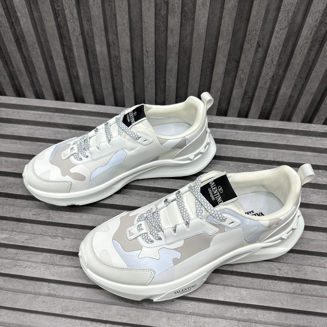 발렌티노 Valentino 스니커즈