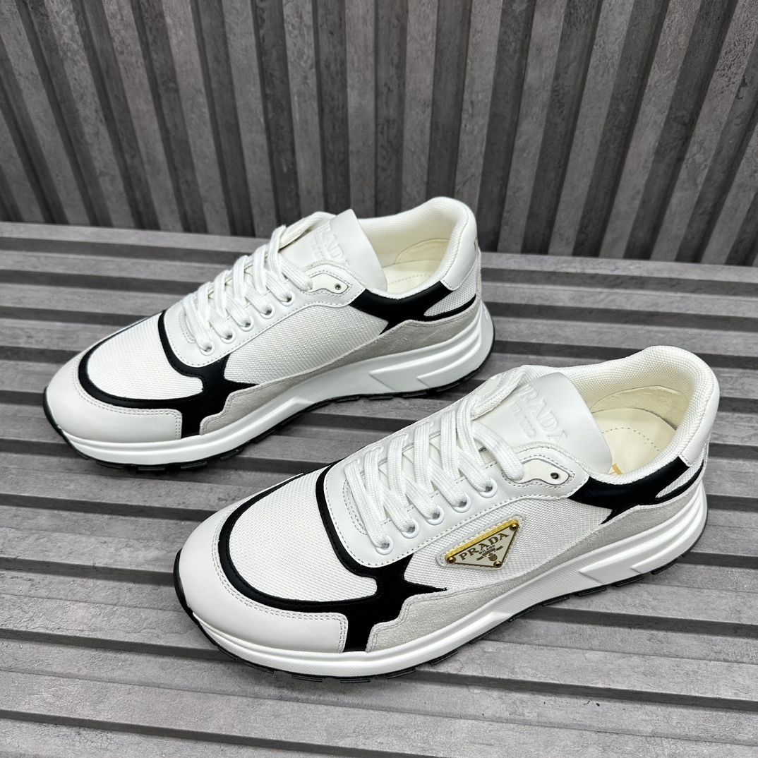 프라다 Prada 스니커즈