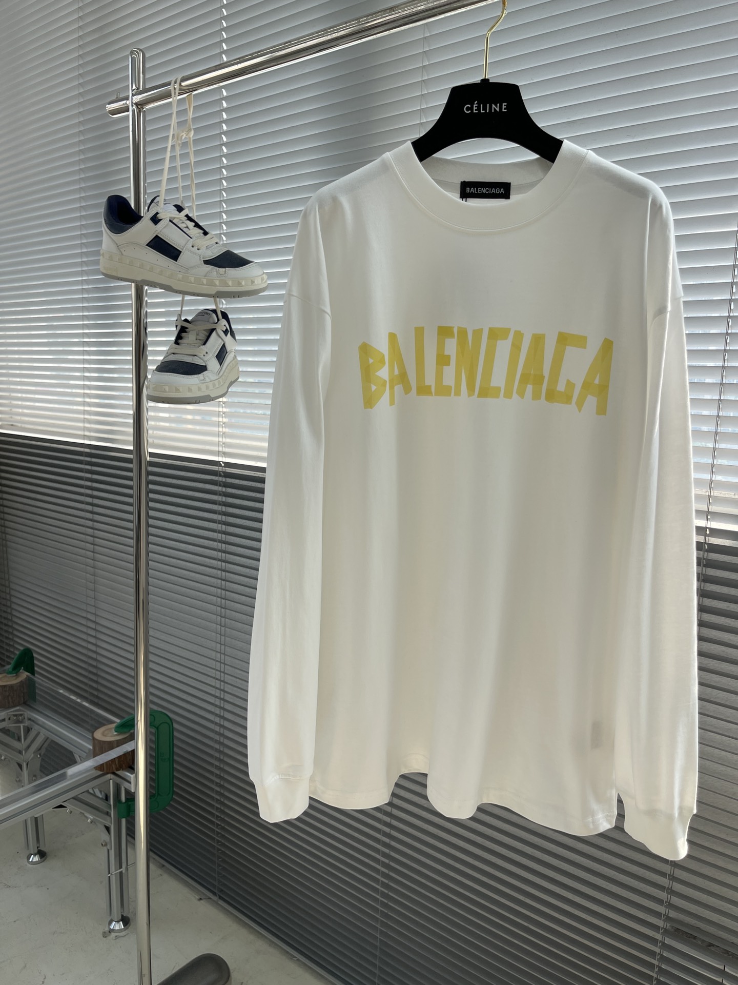 발렌시아가 Balenciaga 긴팔 티셔츠
