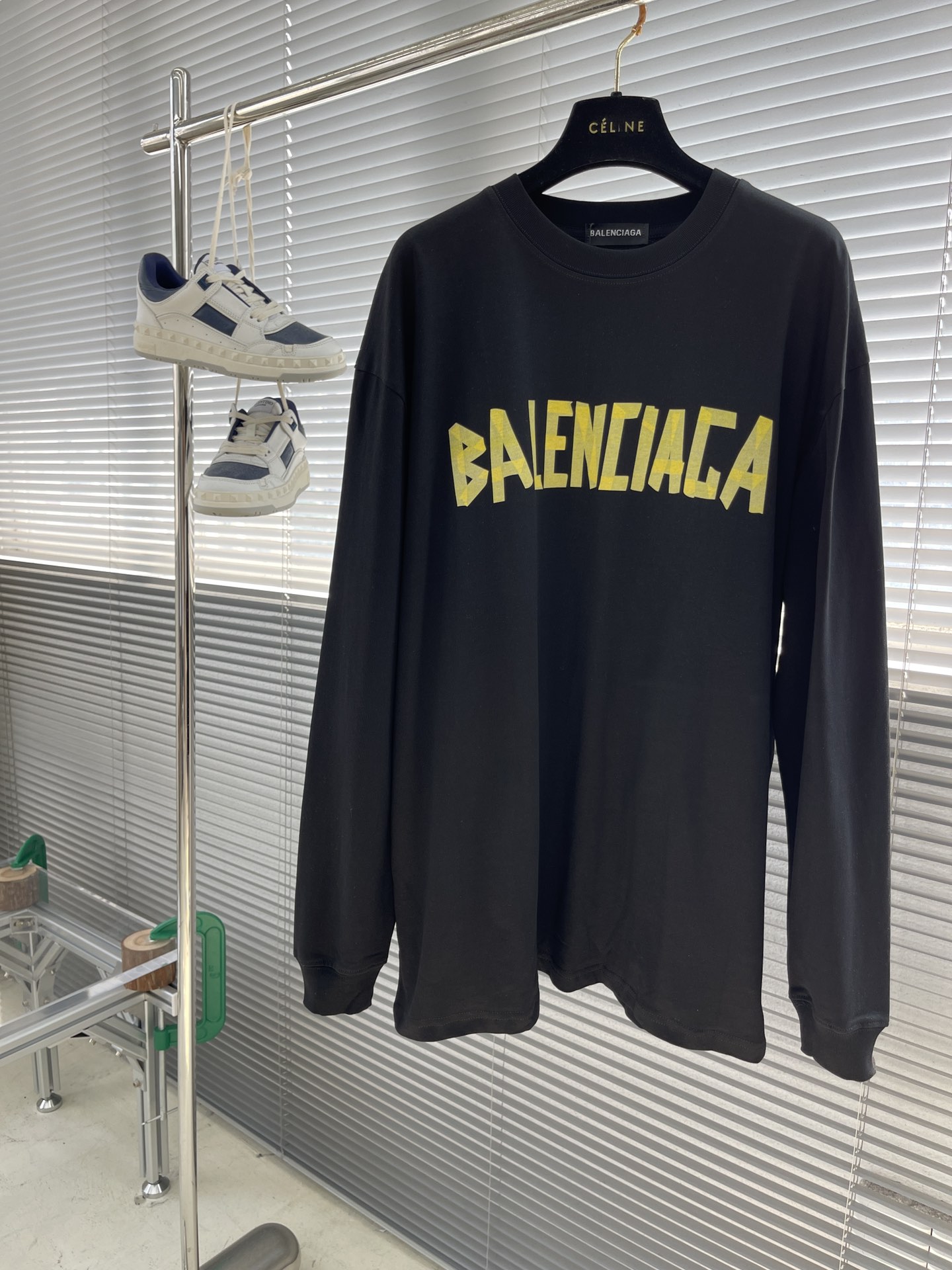 발렌시아가 Balenciaga 긴팔 티셔츠