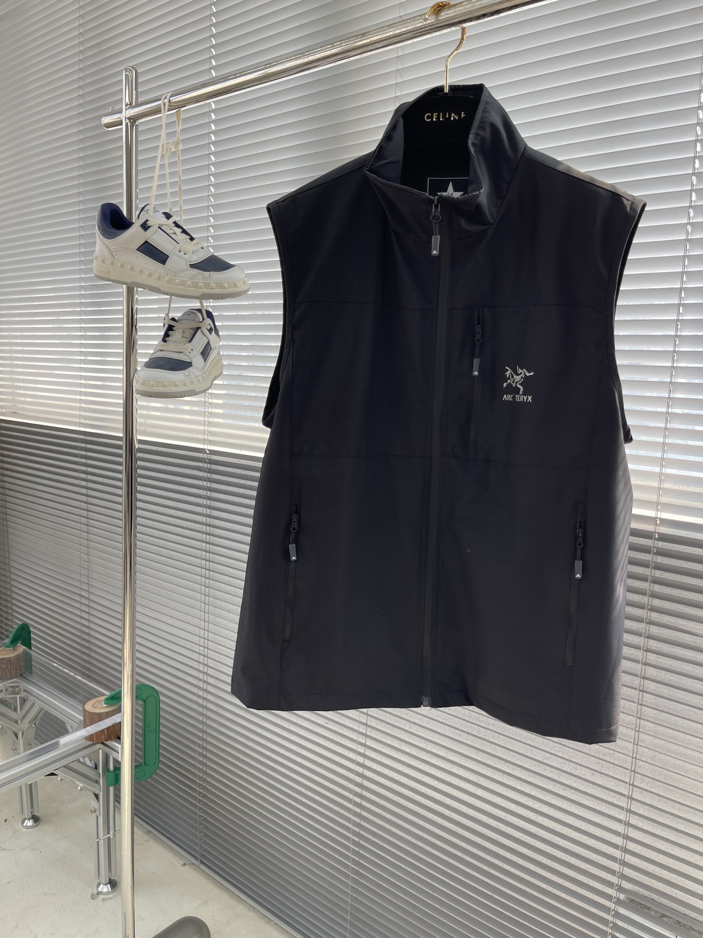 아크테릭스 ARC'TERYX 조끼