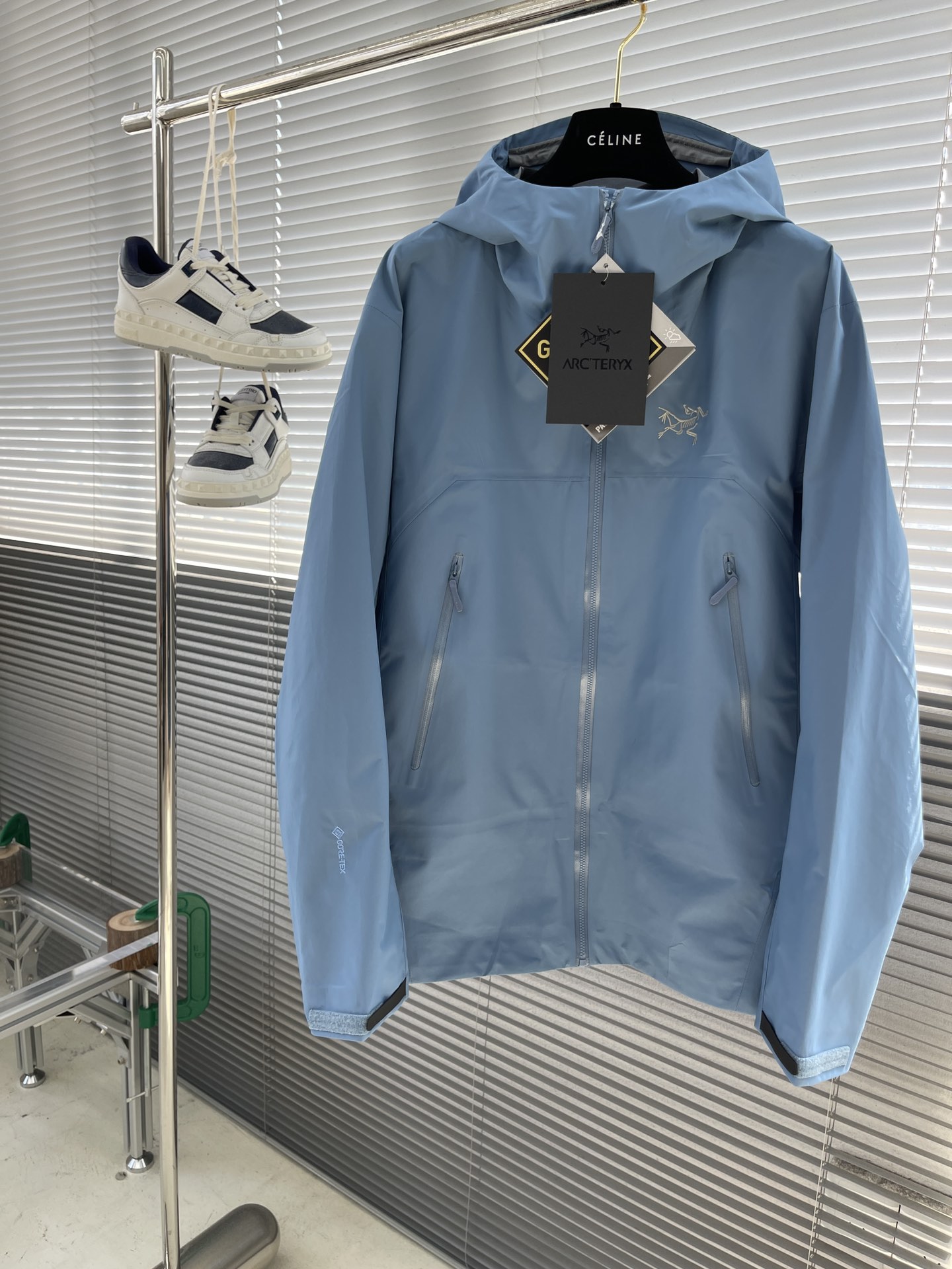 아크테릭스 ARC'TERYX 재킷