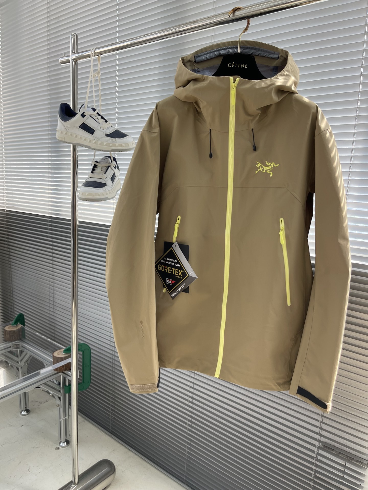 아크테릭스 ARC'TERYX 재킷