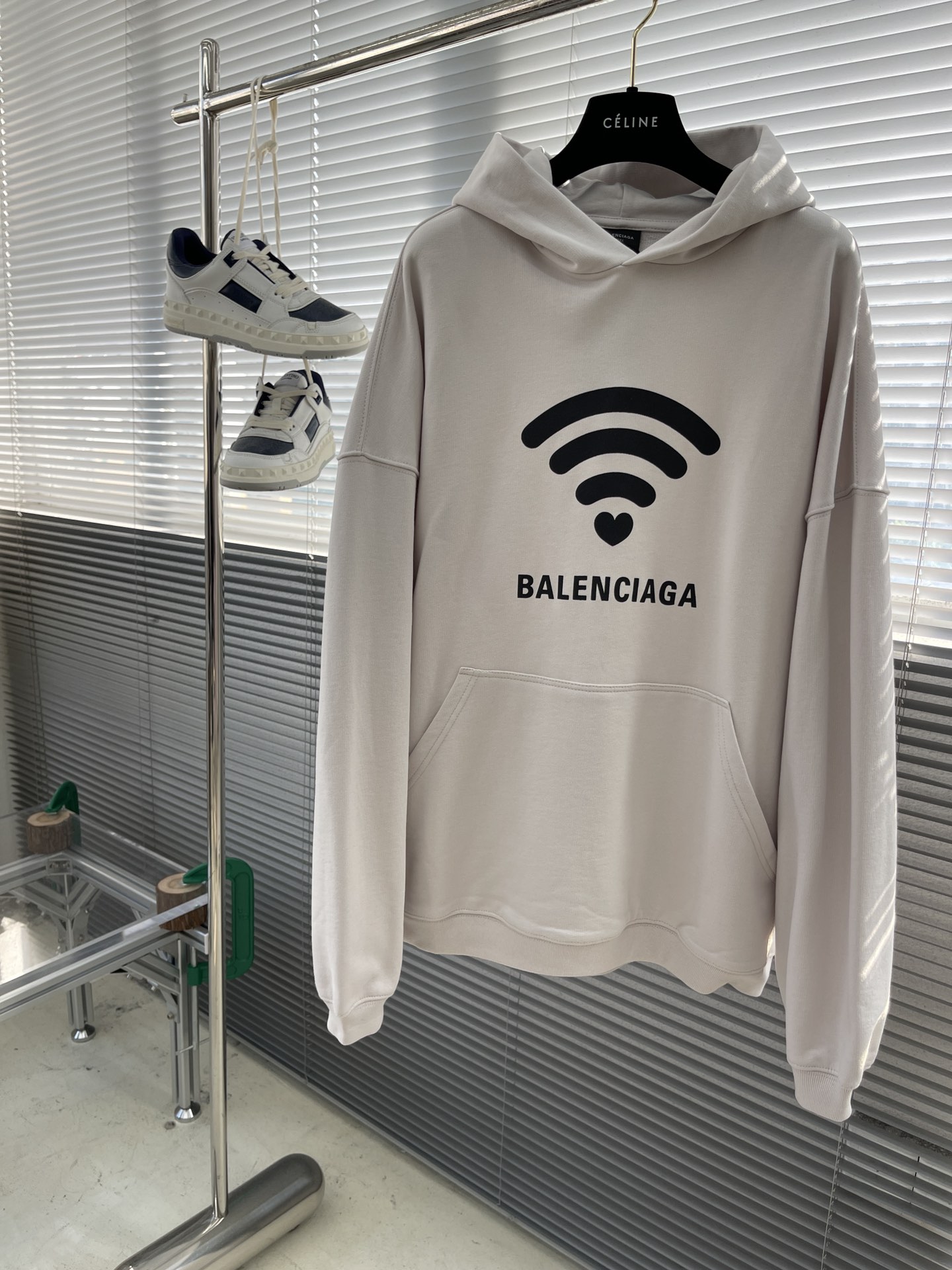 발렌시아가 Balenciaga 후드티셔츠
