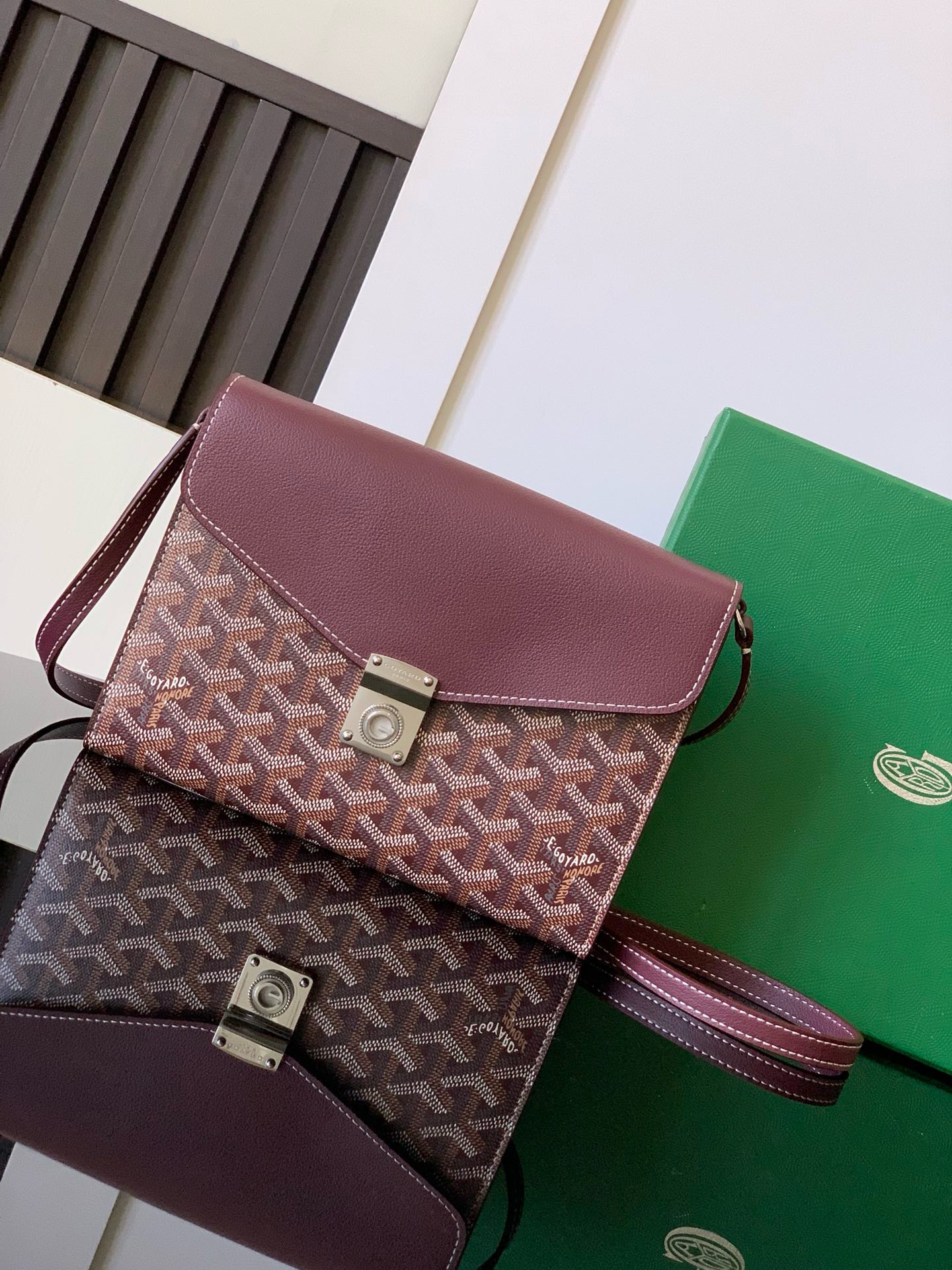 고야드 Goyard Chypre 크로스 백 21CM
