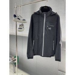 아크테릭스 ARC'TERYX 재킷