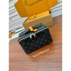 루이비통 Louis Vuitton M11508 클러치 24CM