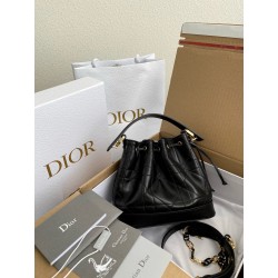 디올 Dior 7060 Marlema 버킷 백 17CM