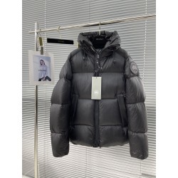 캐나다구스 Canada Goose 패딩