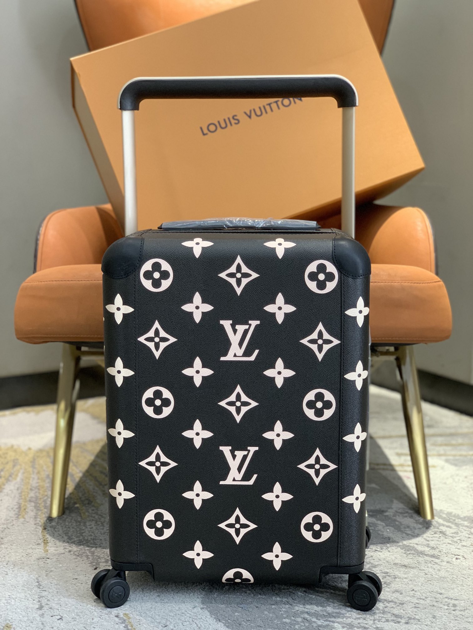 루이비통 Louis Vuitton 캐리어 55CM