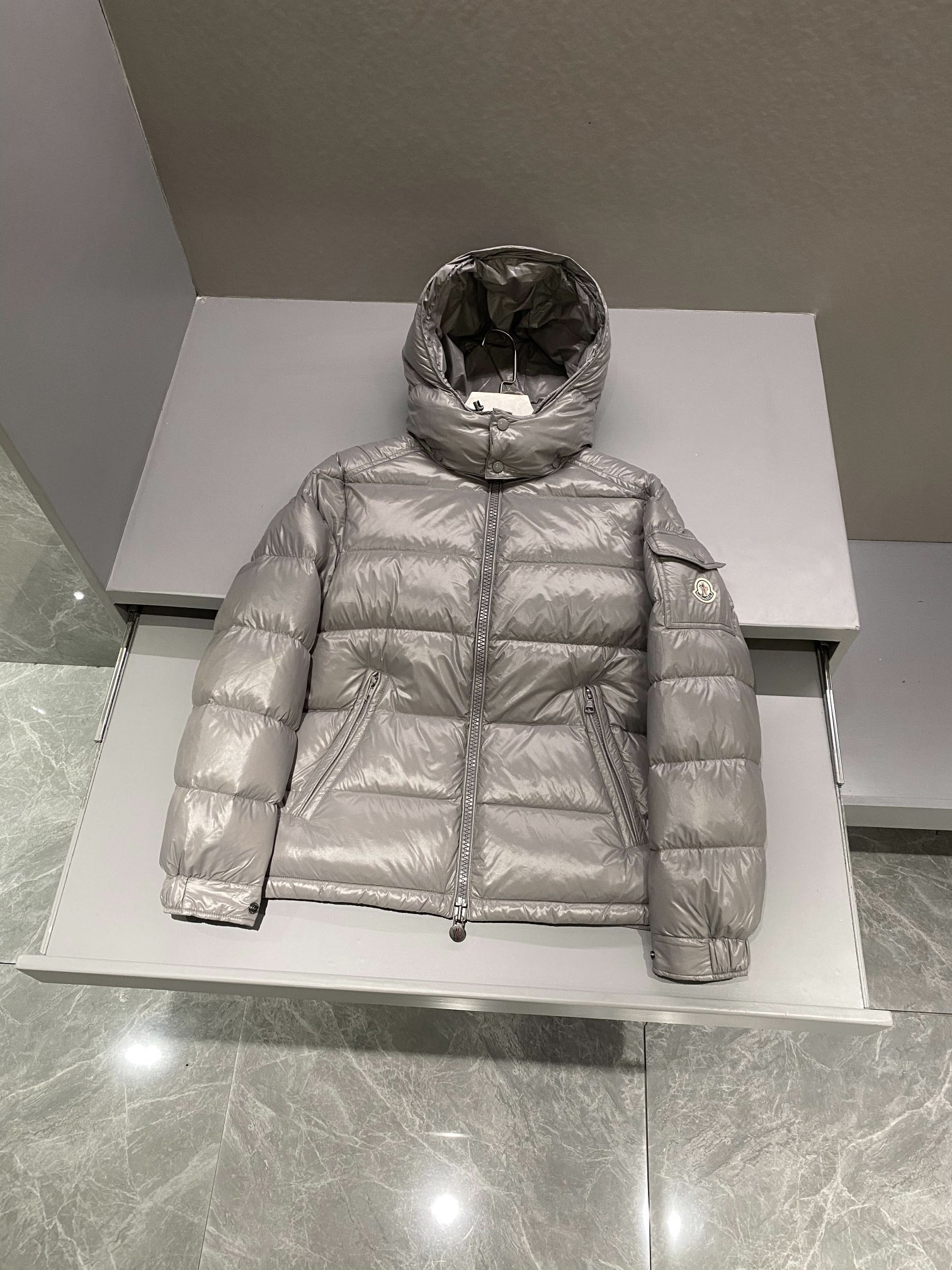 몽클레어 Moncler 패딩