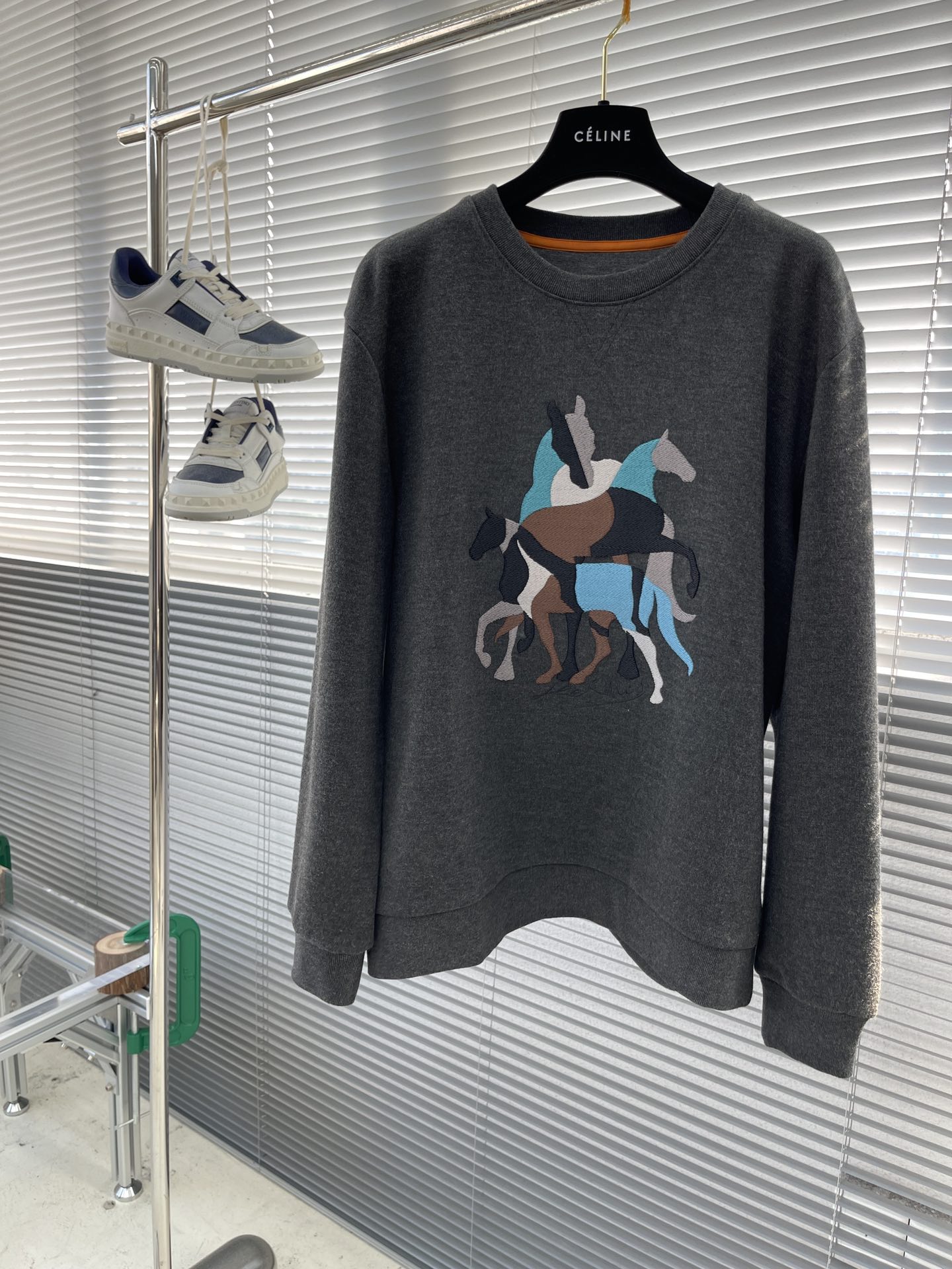 에르메스 Hermes 라운드 맨투맨