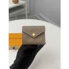 루이비통 Louis Vuitton M69800 지갑 9.5CM