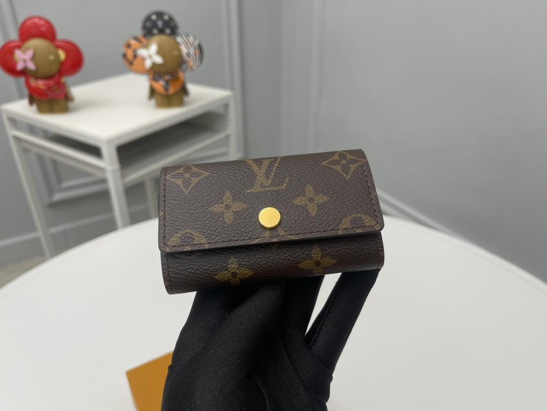 루이비통 Louis Vuitton M62630 지갑 10CM