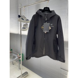 아크테릭스 ARC'TERYX 재킷