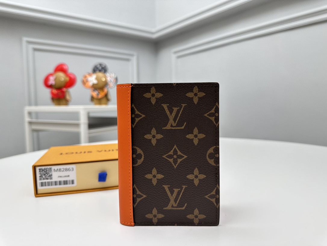 루이비통 Louis Vuitton M82863 카드 케이스 14CM