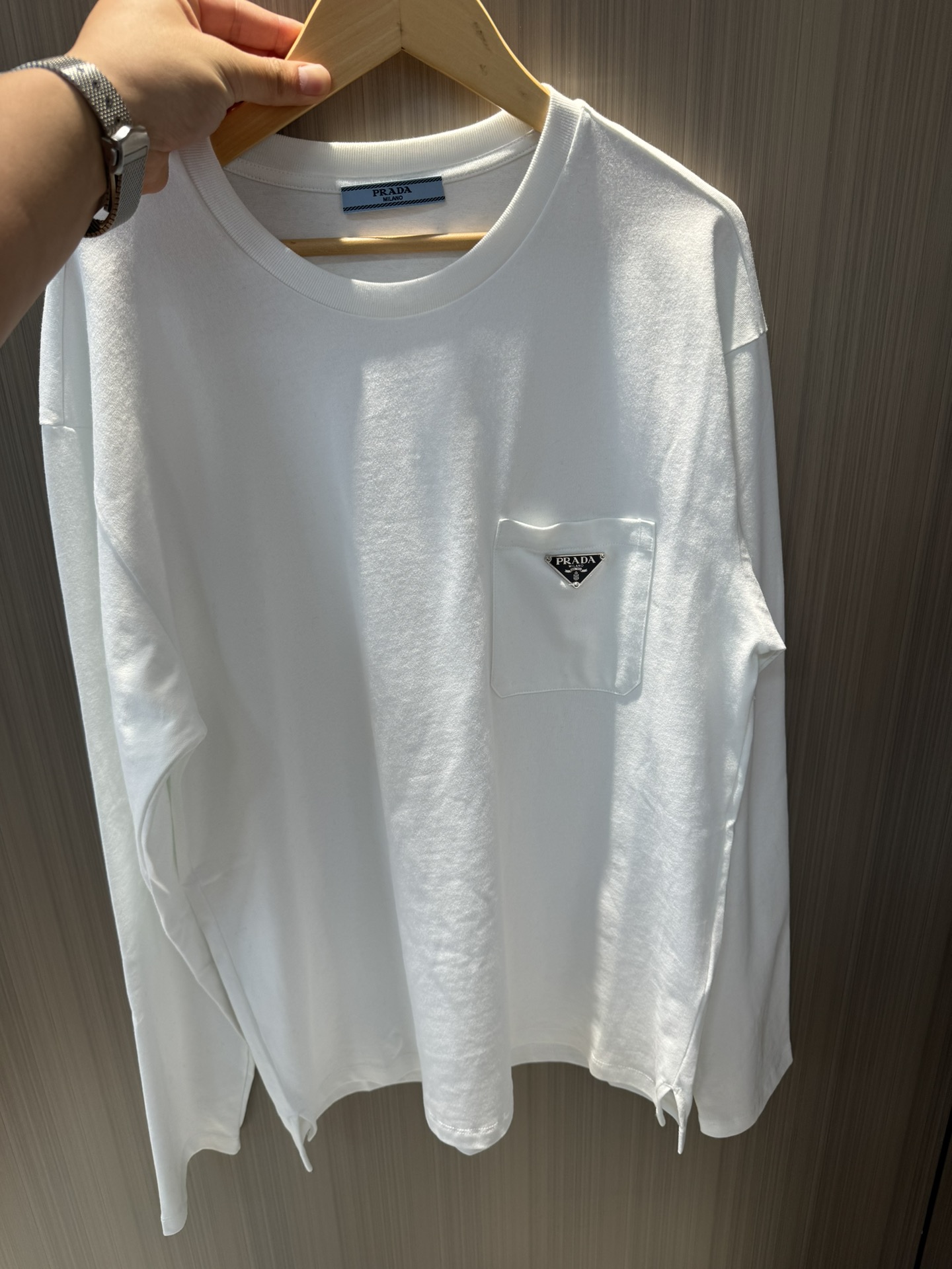 프라다 Prada 긴팔 티셔츠