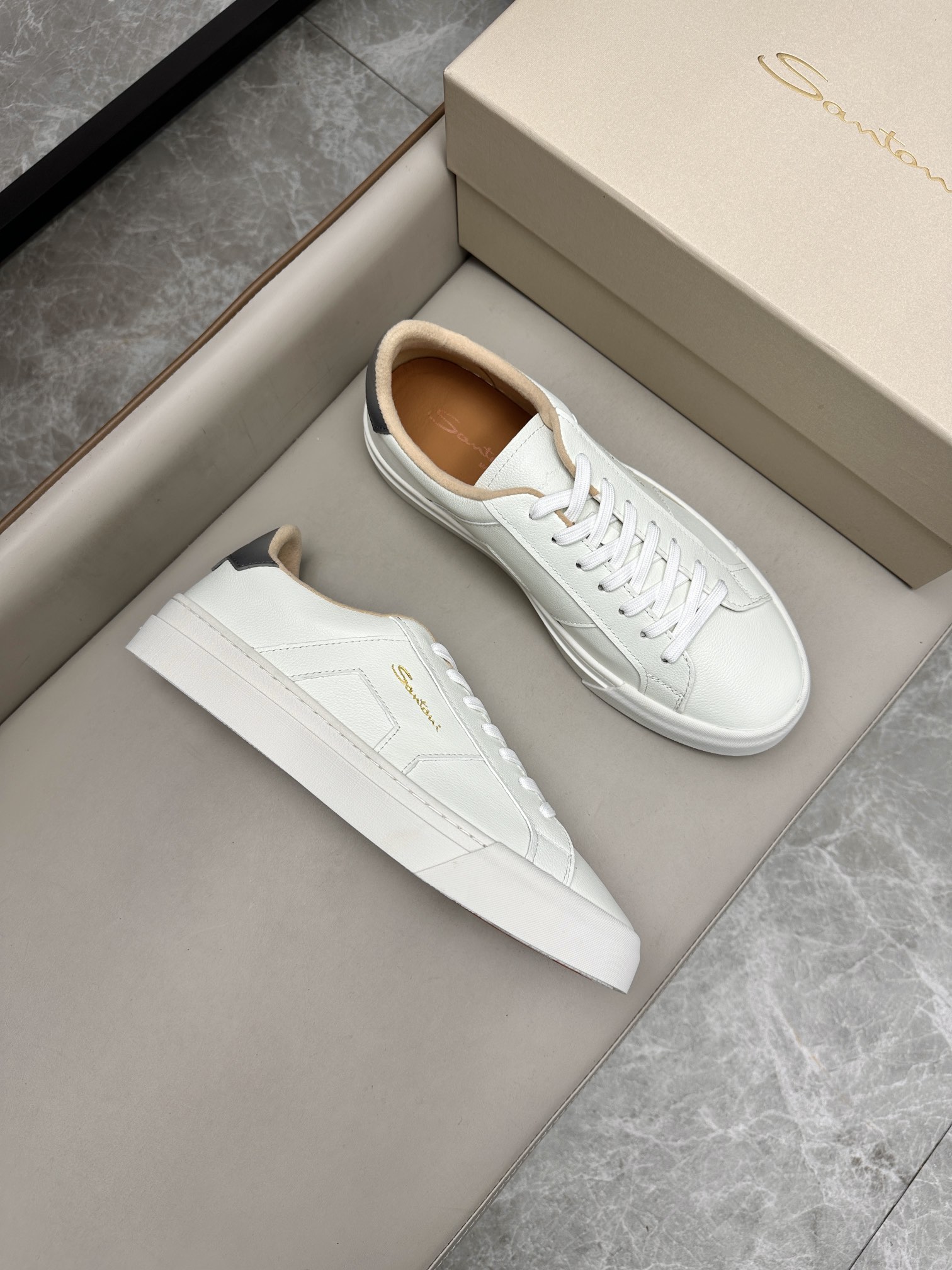 santoni 스니커즈