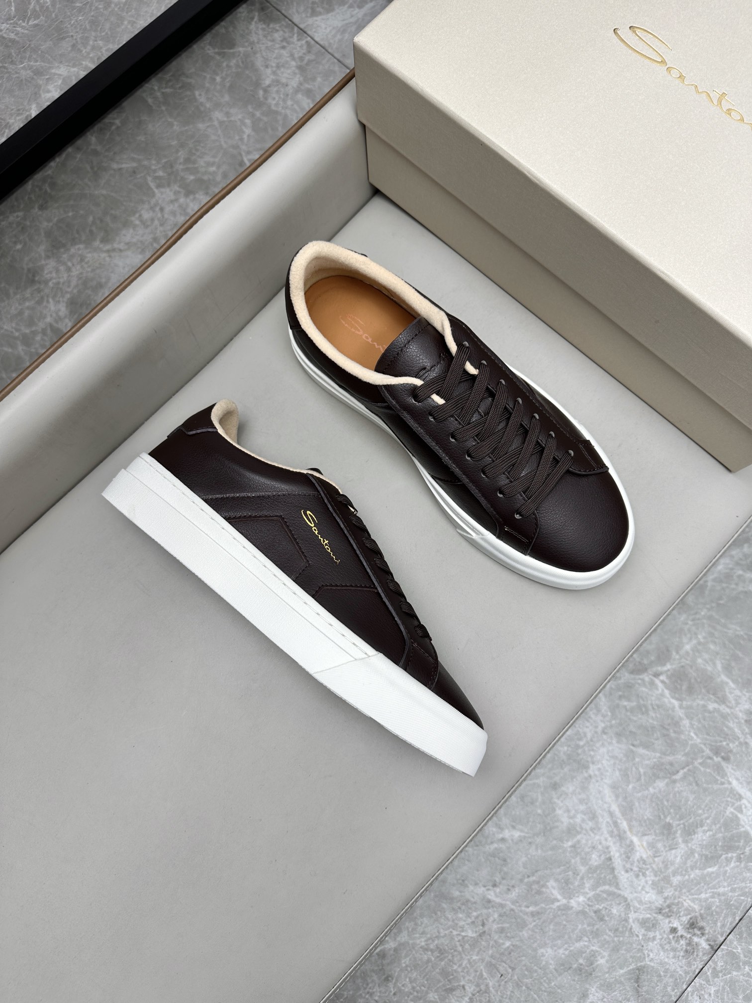 santoni 스니커즈