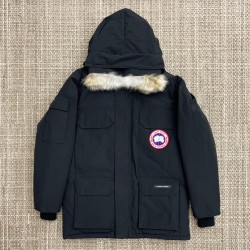 캐나다구스 Canada Goose 패딩