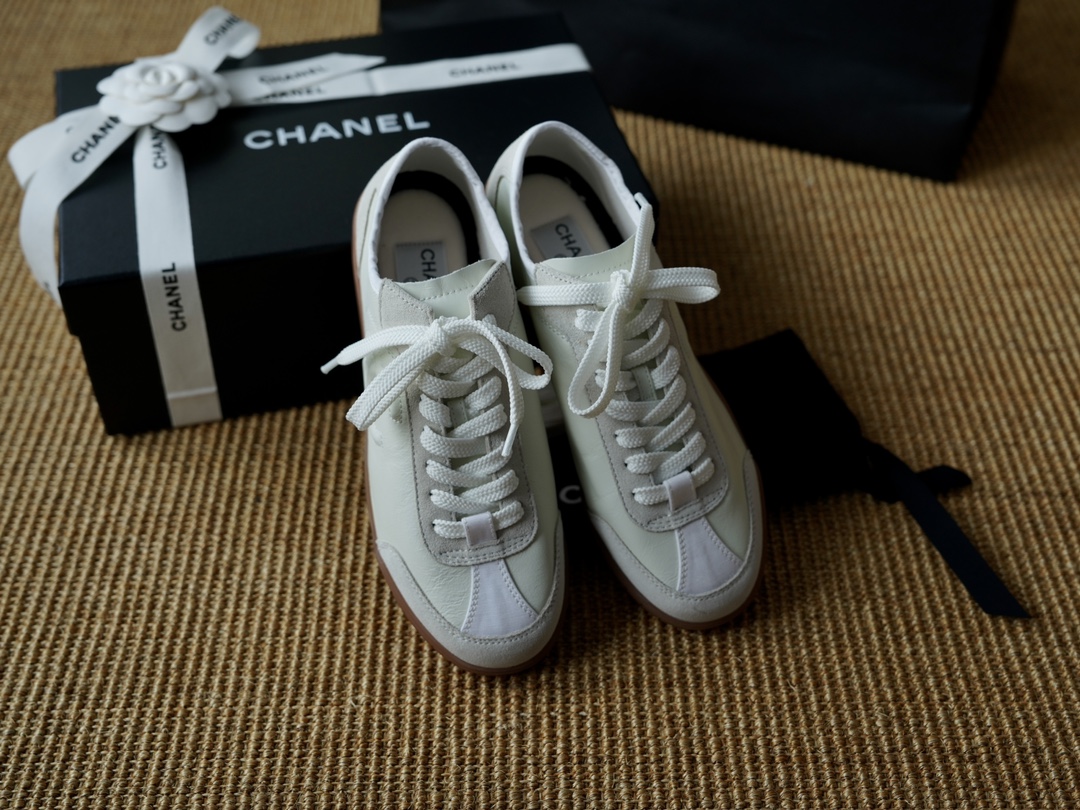 샤넬 CHANEL 스니커즈