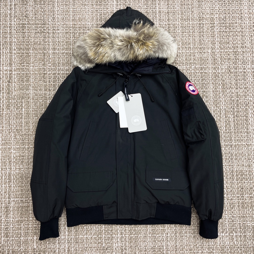 캐나다구스 Canada Goose 패딩