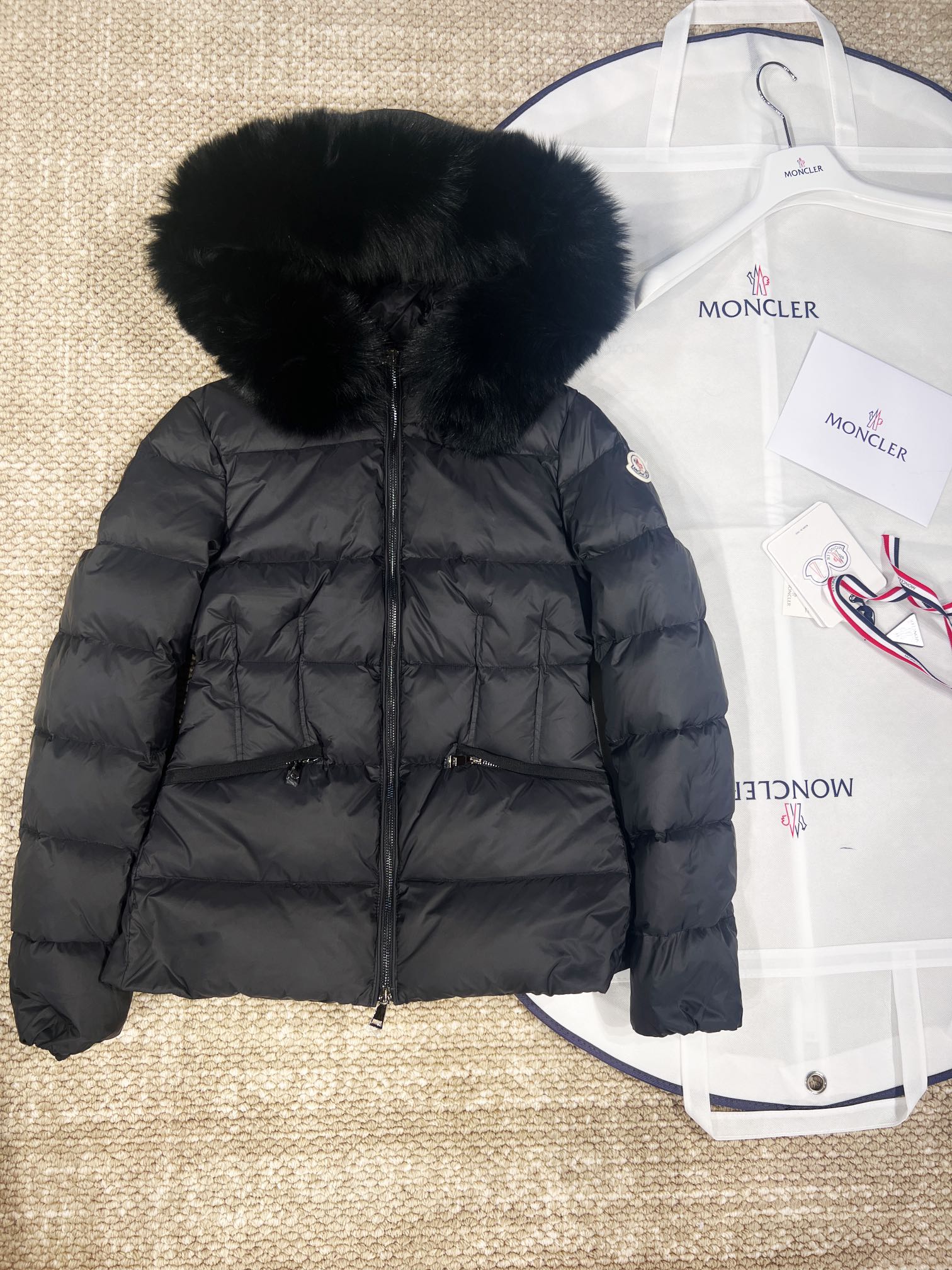 몽클레어 Moncler 패딩