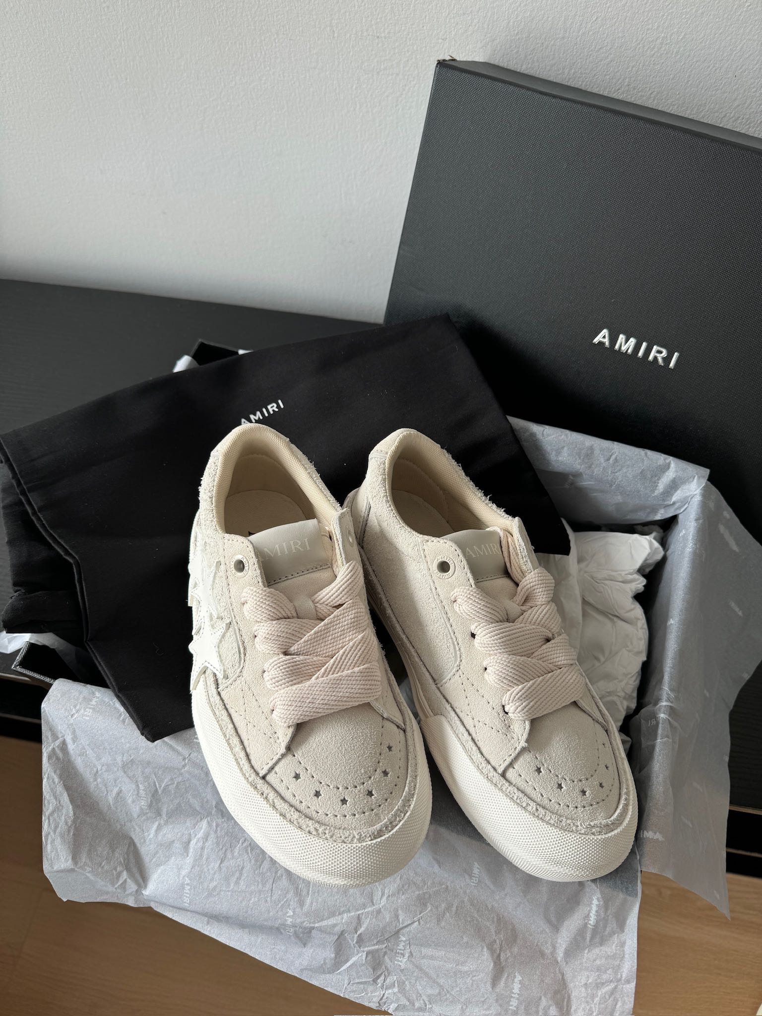 아미리 AMIRI 스니커즈