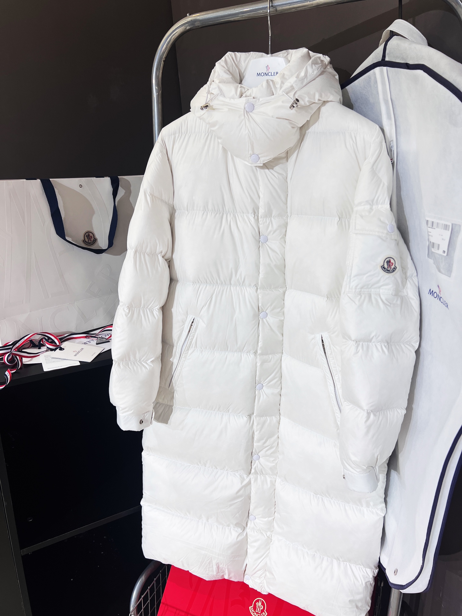 몽클레어 Moncler 패딩