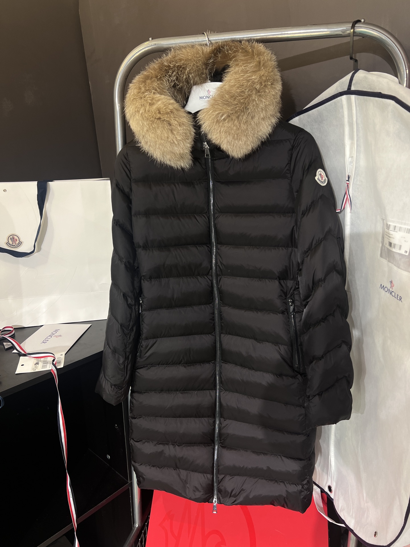 몽클레어 Moncler 패딩