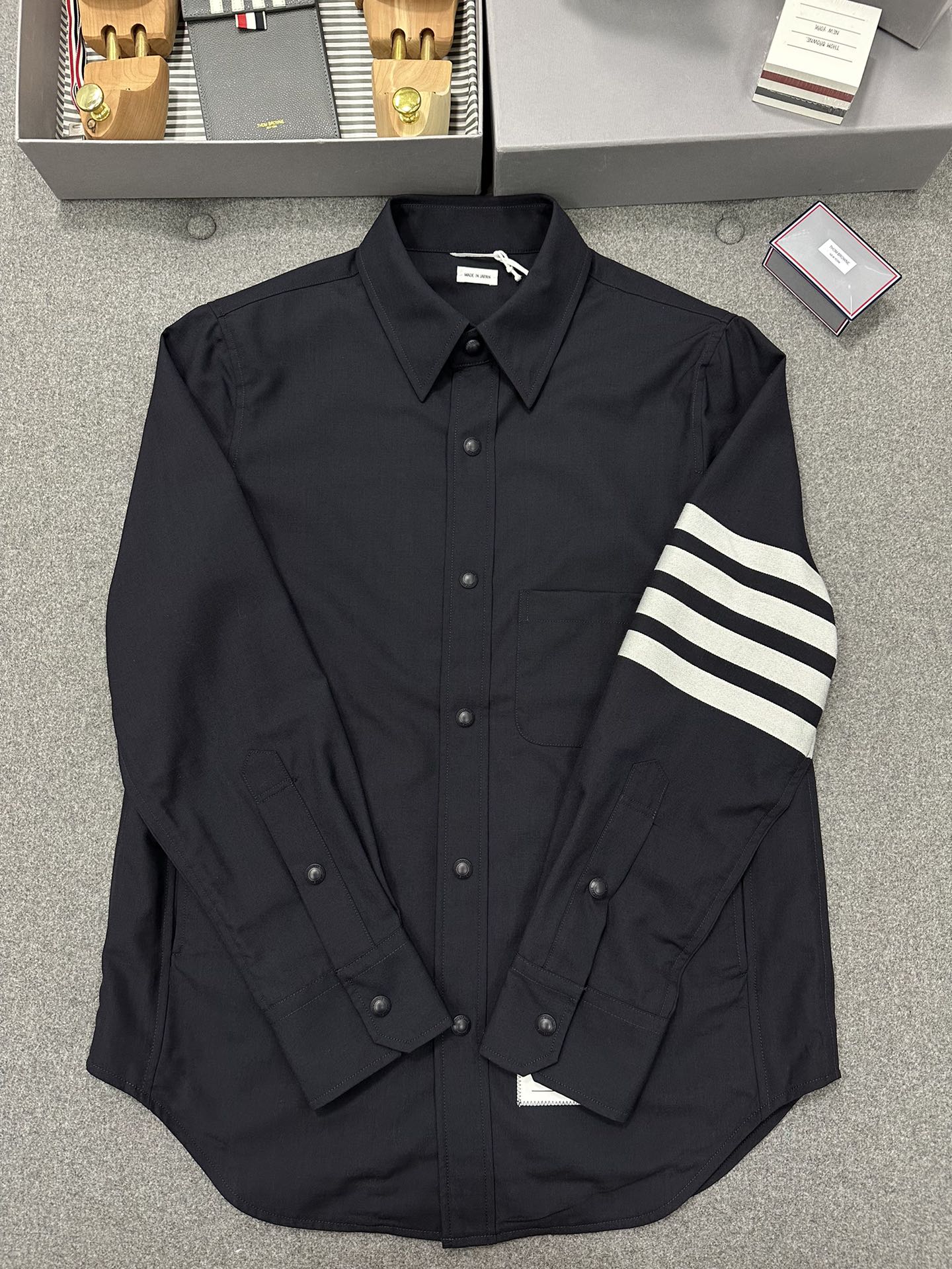 톰브라운 Thom Browne 셔츠