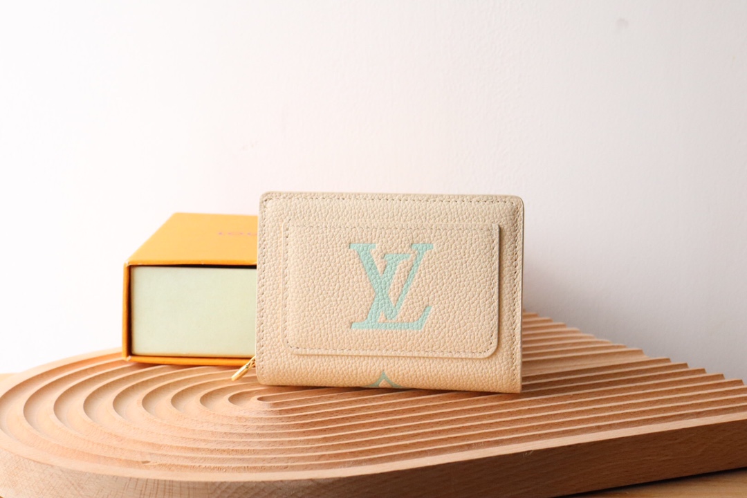 루이비통 Louis Vuitton M80151 지갑 12CM