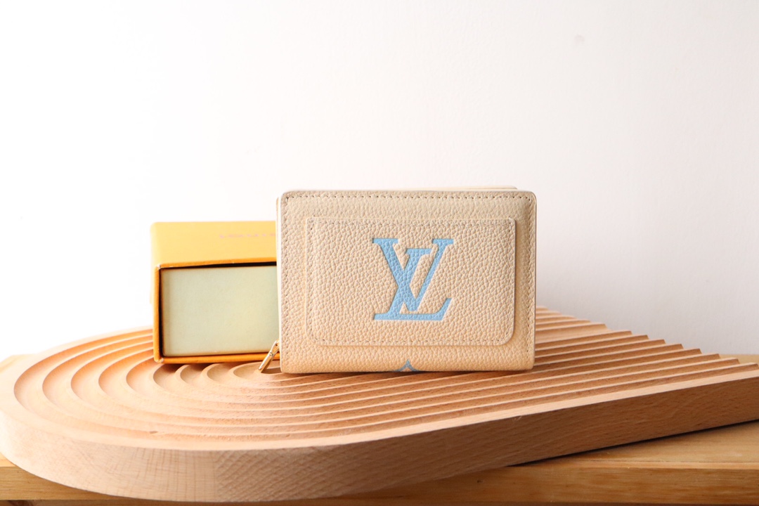 루이비통 Louis Vuitton M80151 지갑 12CM