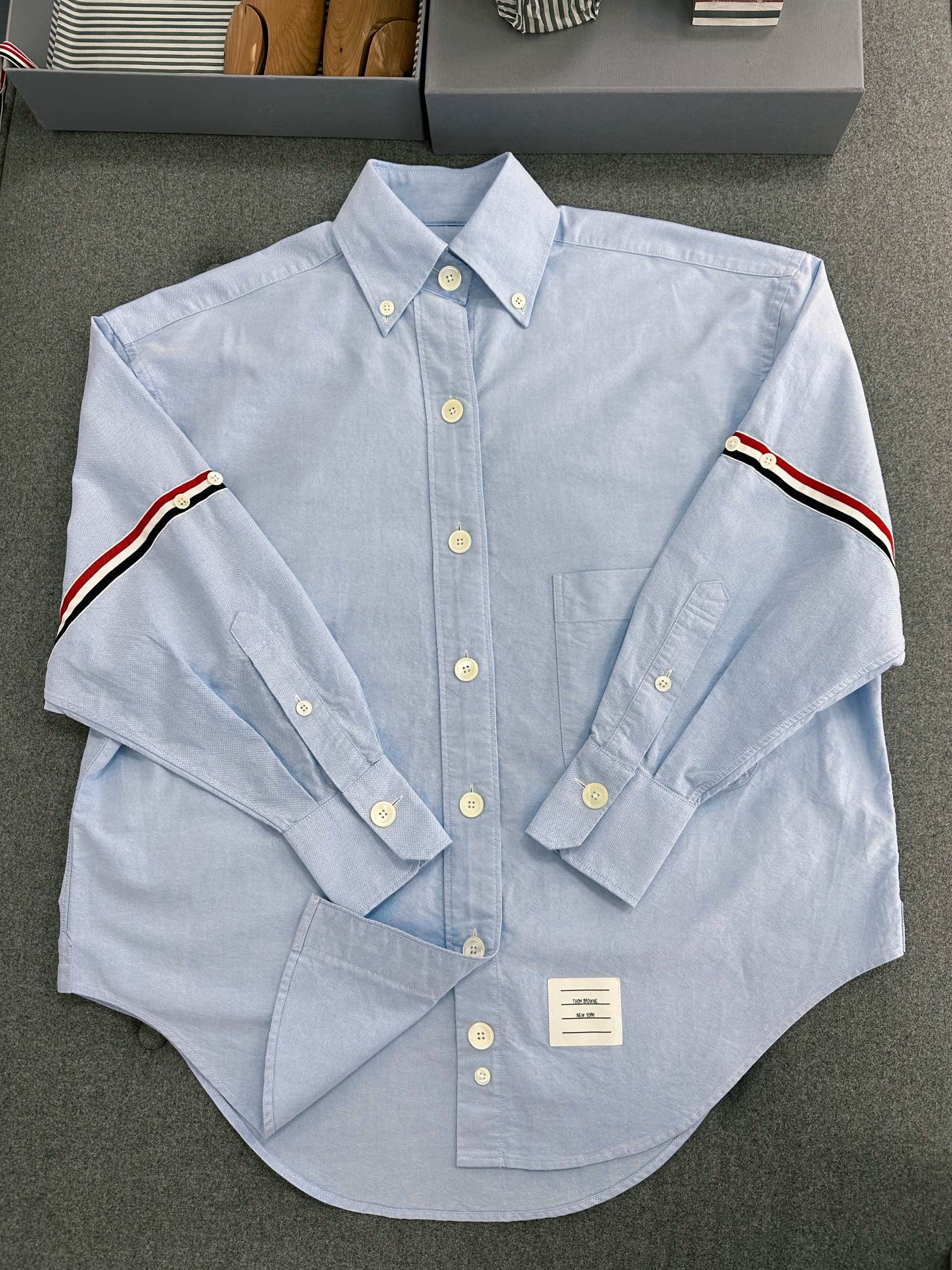 톰브라운 Thom Browne 셔츠