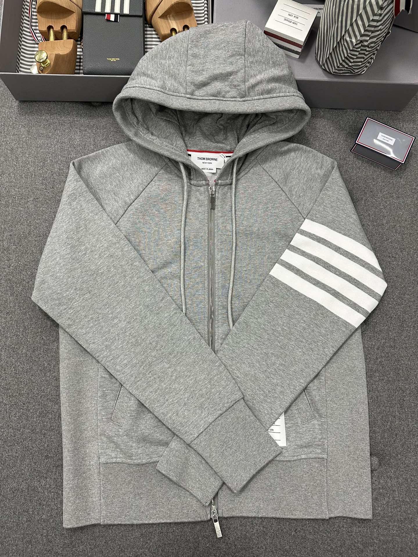 톰브라운 Thom Browne 재킷
