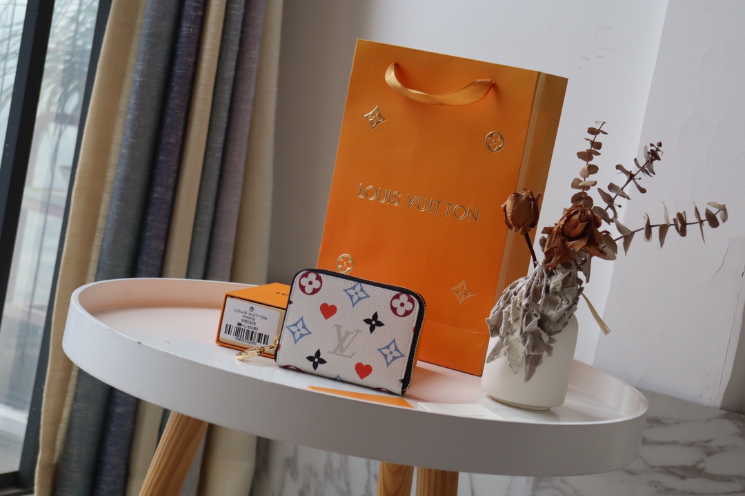 루이비통 Louis Vuitton M80305 지갑