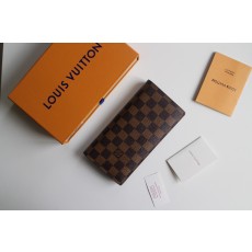 루이비통 Louis Vuitton M60017 지갑