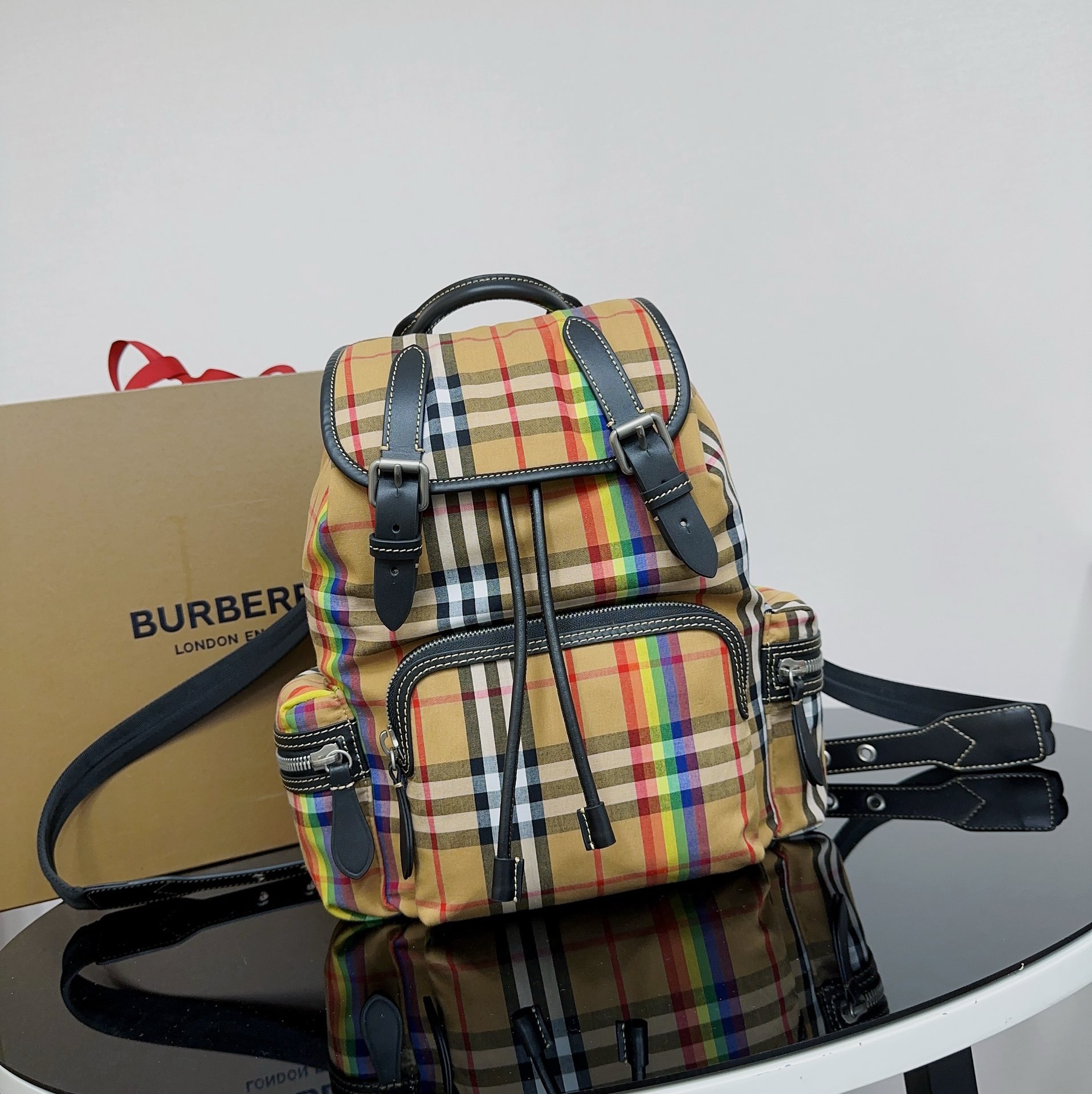 버버리 Burberry 1121 백팩 33CM
